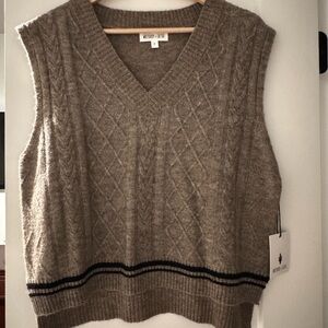 VICI Princeton League cable knit sweater vest